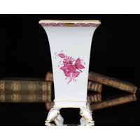 Porzellan Vase #6622 - Herend Apponyi Himbeere von ArmoireAncienne