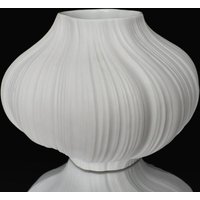 Rosenthal Plissée Vase, Biskuitporzellan - Design By Martin Freyer von ArmoireAncienne