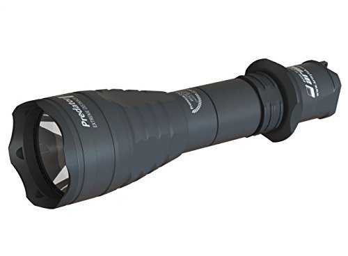 Armytek Predator Pro v3 XB-H (warm) 660 lm Taschenlampe von Armytek