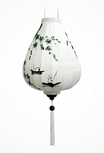 Asiatische Laterne aus Weißem Leinenstoff G - Durchmesser Ø33cm - Handbemalte Laterne mit Motiv Fischer und Pflaumenblüte - Dekoration und Kunsthandwerk aus Vietnam (G25-CAUCA) von Art Saigon