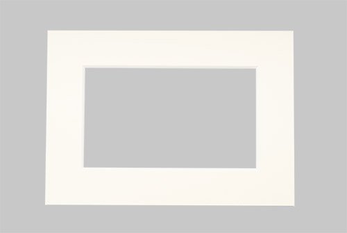 Art & More Passepartout Elfenbein 50x70 cm mit Ausschnitt für A2 42x59,4 cm - 1 Stück von Art & More