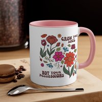 Kaffeetasse | Boho Blumen Wald Große Keramik Zweifarbige Retro Hippie Vibe Geschenk Grow Your Soul von ArtBloomingLau