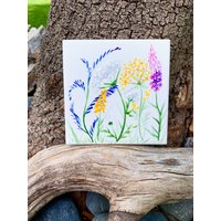 Country Meadow Handbemalte Keramikfliese/Ornament Wandkunst Home Decor von ArtByAdrienneStudio