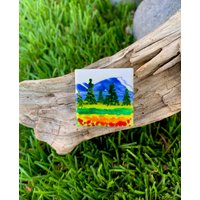Mini Evergreens Handbemalte Keramikfliese/Ornament Magnet von ArtByAdrienneStudio