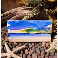 Tropic Atoll in Spring Handbemalte Keramikfliese/Wandkunst Home Decor von ArtByAdrienneStudio