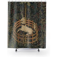 Einhorn in Gefangenschaft Duschvorhang - Mittelalterlicher Wandbehang, Gothic Kunst, Fantasy Wohndekor, Einzigartiges Geschenk Für Kunstliebhaber von ArtCornerBoutiq