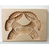 Pull-Push Die Ankunft Des Frühlings Holz Plätzchenform Lebkuchen Springerle Spekulatius Kashigata Form Handmade Geschnitzten Lindenbaum Pull-Push Die Ankunft Des Frühlings Holz Plätzchenform Lebkuchen Springerle Spekulatius Kashigata Form Handmade Geschnitzten Lindenbaum von ArtGlassMozaic
