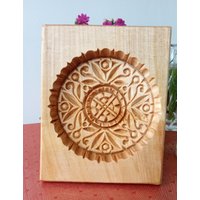 Lebkuchenform Blumenrosette Durchmesser 12cm Springerle Spekulatius Kashigata Form Handarbeit Geschnitztes Holz Weihnachtsgeschenk Lindenbaum Lebkuchenform Blumenrosette Durchmesser 12cm Springerle Spekulatius Kashigata Form Handarbeit Geschnitztes Holz Weihnachtsgeschenk Lindenbaum von ArtKomora