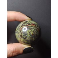Drachenblut Jaspis | Epidot Jaspis Edelstein ~ Kugel Massage & Deko Sphere ~Hippie ~Goa~Boho~Ethno~Nature~Heilstein ~Natur Drachenblut Jaspis | Epidot Jaspis Edelstein ~ Kugel Massage & Deko Sphere ~Hippie ~Goa~Boho~Ethno~Nature~Heilstein ~Natur von ArtOfNatureBerlin