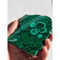 Malachit Scheibe Bull Eye/Dekostück Sammler Mineral Haus Wohnen Energie Heilstein Goa Boho Ethno Natur Grün Intensiv Platte Rarität von ArtOfNatureBerlin