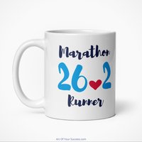 Läufer-Liebe-Marathon-Becher Läufer-Liebe-Marathon-Becher von ArtOfYourSuccess