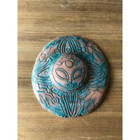 Handgemachte Keramik Sun Wandbehang, Türkis Und Weiß Art Decor von ArtPortal11