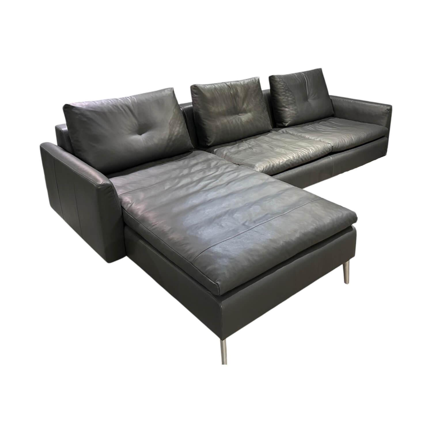 Ecksofa Dyo Leder L3162G Silky Grau Fuß Aluminium Matt Gebürstet Mit Wendekissen Ecksofa Dyo Leder L3162G Silky Grau Fuß Aluminium Matt Gebürstet Mit Wendekissen von Artanova