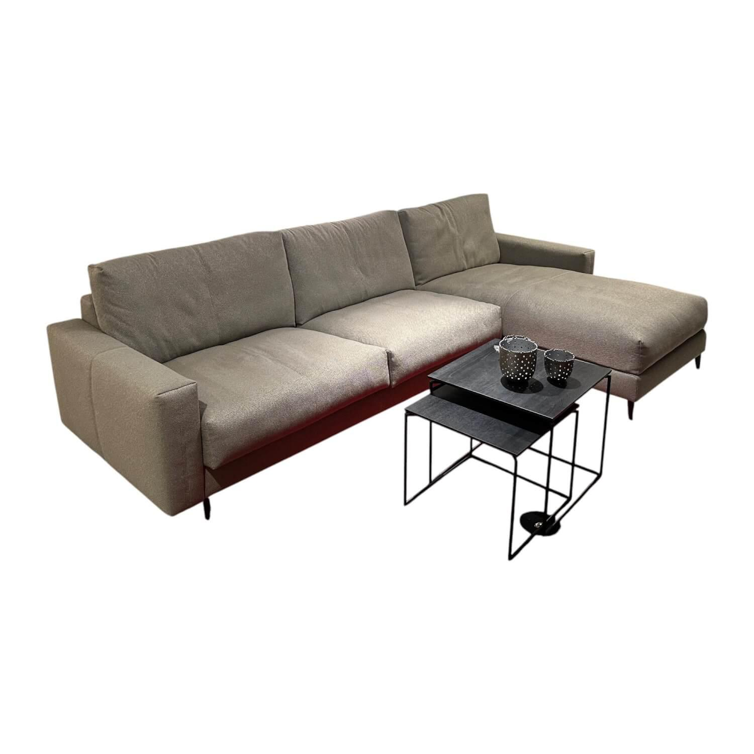 Ecksofa Xenia Stoff U3471 Q2 Grau Taupe Füße Metall Schwarz von Artanova