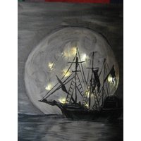 Handgemalte 8 X 10 Beleuchtete Leinwand. Graues Und Cremefarbenes Geisterschiff Bei Vollmond. Usa. Batteriebetriebene Leuchten von ArtbySethHouse