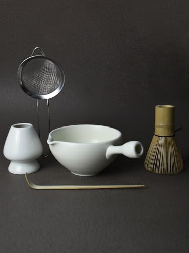 Artcome Matcha-Zeremonie-Set für Japanische Teezeremonie - Schüssel Mit Ausgießer und Griff, Bambus-Schneebesen, Teeset für Usucha, Koicha und Matcha Latte (5 Stück) Artcome Matcha-Zeremonie-Set für Japanische Teezeremonie - Schüssel Mit Ausgießer und Griff, Bambus-Schneebesen, Teeset für Usucha, Koicha und Matcha Latte (5 Stück) von Artcome