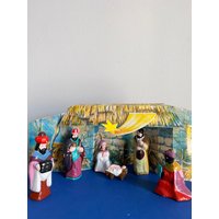 Vintage Bethlehem Krippe Handbemalte Alabasterfiguren Vintage Bethlehem Krippe Handbemalte Alabasterfiguren von ArteModVintage