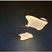 Handgefertigte Flying Stingray Lamp Artem Ronsky Marine Pendelleuchte von ArtemRonskyStudio