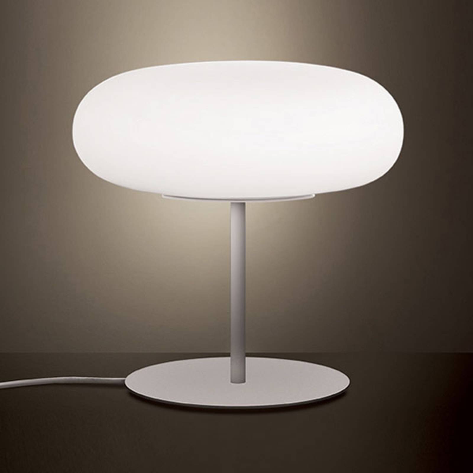 Artemide Itka Tischleuchte Ø 35 cm mit Ständer von Artemide