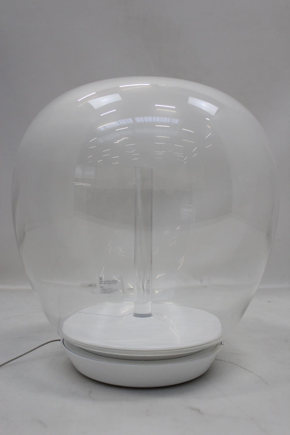 Artemide Empatia Glas Tischleuchte Mit Led ø 36 Cm Glaslampe 26 W Tischlampe B-Ware Artemide Empatia Glas Tischleuchte Mit Led ø 36 Cm Glaslampe 26 W Tischlampe B-Ware von Artemide