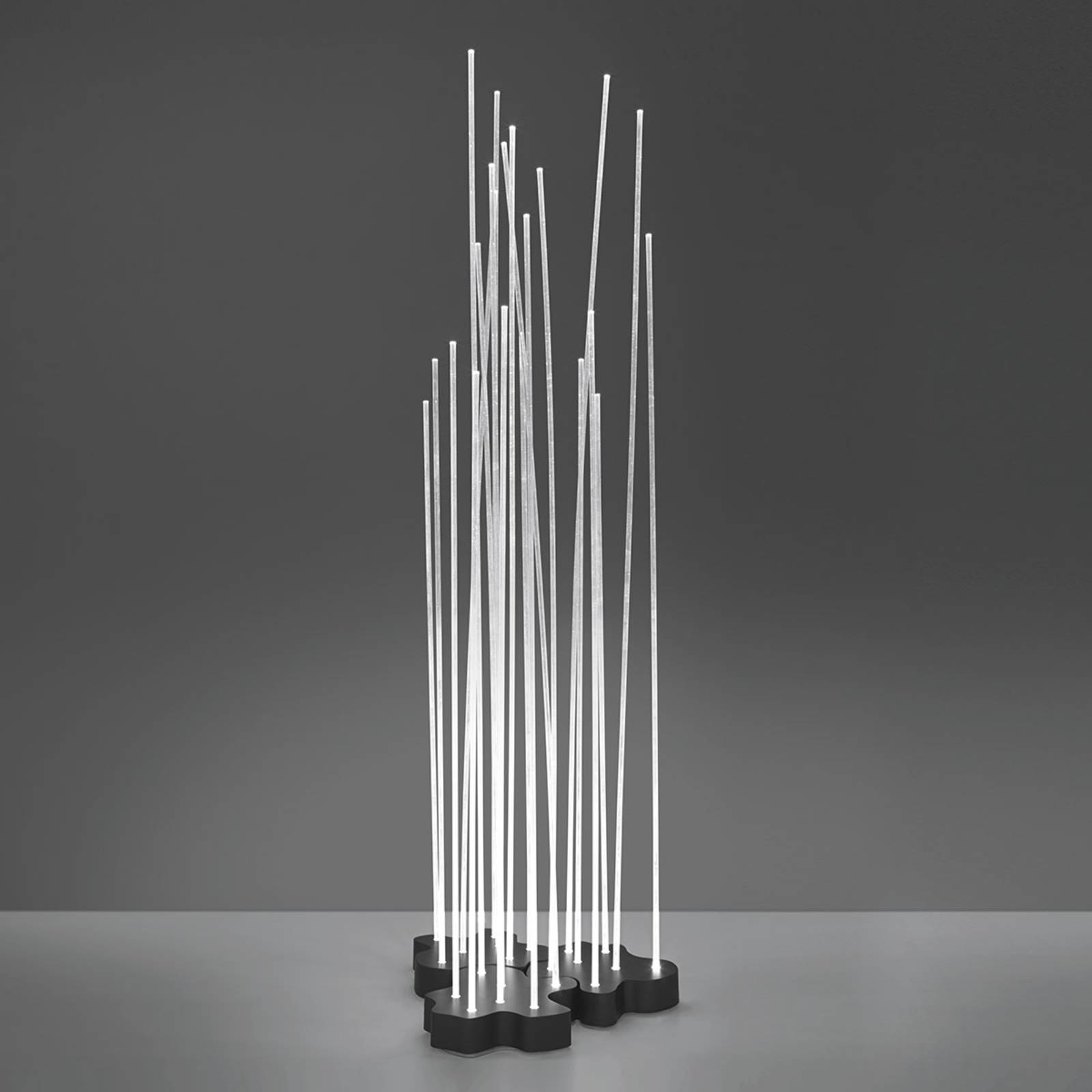 Artemide Reeds Triple IP67 LED-Stehleuchte von Artemide