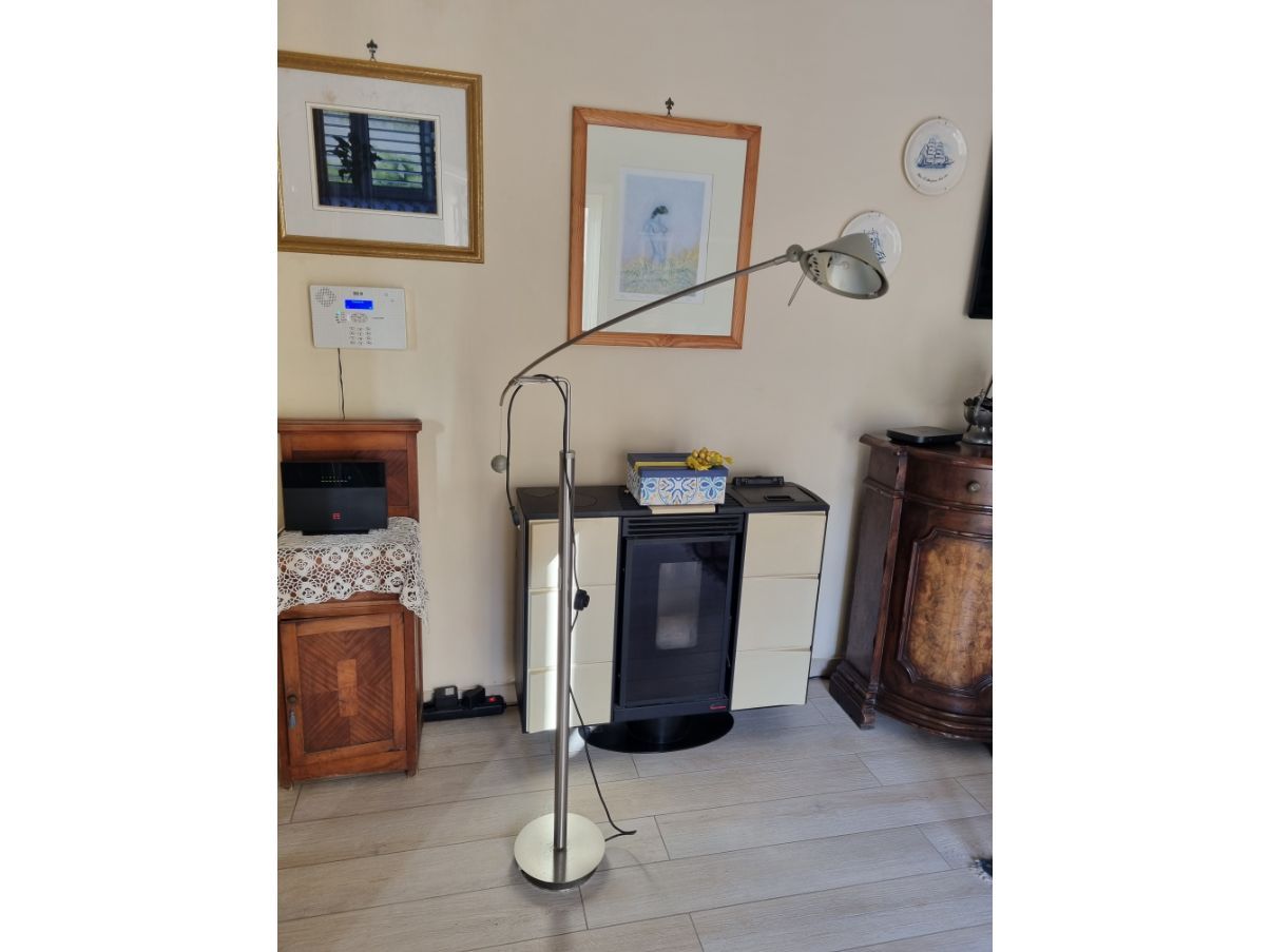 Stehlampe Nestore von Carlo Forcolini, Artemide von Artemide