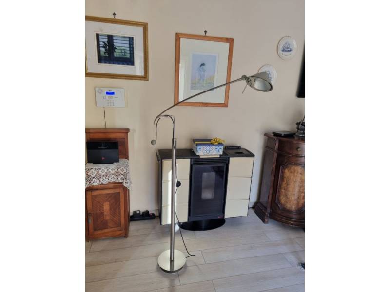 Stehlampe Nestore von Carlo Forcolini, Artemide von Artemide