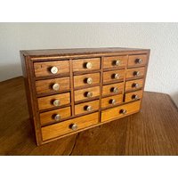 Vintage Uhrmacherausstattung Vintage Uhrmacherausstattung von ArtemixDesignSuisse