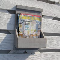 Primitive Folk Art Grau Zeitungsständer Wandbox Custom Color Modern Farmhouse Country Chic Dekor Regal Dorm Back To School Storage von ArtfulHorizon