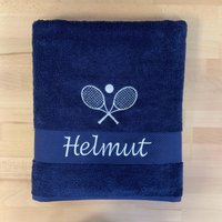 Handtuch Bestickt Inkl. Motiv Tennisschläger Personalisierte Geschenke Tennis Teamsport Verein Coach Badetuch Mit Name Geschenk Geburtstag von ArthiDesign