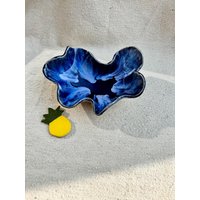 Keramikschale Handgetöpfert, Blau Weiß, Schmuckschale, Dekoschale, Dekoration, Einrichten Geschenkidee Geburtstag Hochzeit Einzug Keramikschale Handgetöpfert, Blau Weiß, Schmuckschale, Dekoschale, Dekoration, Einrichten Geschenkidee Geburtstag Hochzeit Einzug von Artibloom