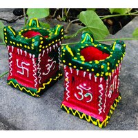 2 Stk Handgemalte Erdnähte Ton Terracotta Tulsi Diya Dipak Deepak Für Diwali Laxmi Poojan Lakshmi Puja 1, 5"x1, 5"x2" 180 Gramm Versandkostenfrei von ArtisanCraftedJewelz