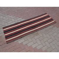 Kelim Teppich Läufer Gestreifter Kelimteppich Aus Der Türkei | 6, 5 X 2, 5 Fuß Kelim Teppich Läufer Gestreifter Kelimteppich Aus Der Türkei | 6, 5 X 2, 5 Fuß von ArtisanKilimRugs