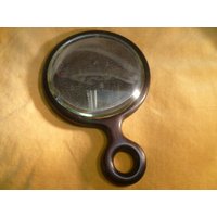 Mooreiche Runder Handsspiegel Um 1860 Spiegel Im Facettenschliff Wohl Frankreich Verso Silbereinlage Versand 5 Euro Mooreiche Runder Handsspiegel Um 1860 Spiegel Im Facettenschliff Wohl Frankreich Verso Silbereinlage Versand 5 Euro von Artkunst24