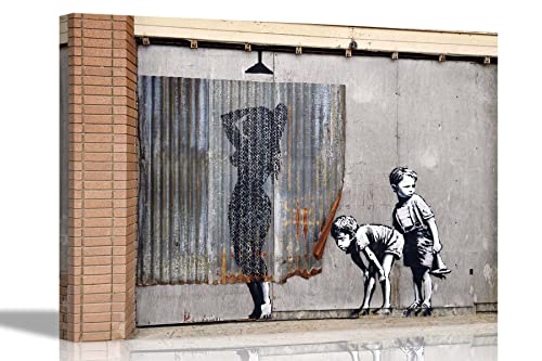 Banksy Shower Peepers By Banksy Leinwandbilder, gerahmt, Wandkunst, Heimbüro, Arbeit, Kunstwerk, 51 x 38 cm Banksy Shower Peepers By Banksy Leinwandbilder, gerahmt, Wandkunst, Heimbüro, Arbeit, Kunstwerk, 51 x 38 cm von Artley Prints