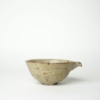 Shingo Umano Katakuchi Sake Servierplatte von ArtonthetableSeattle