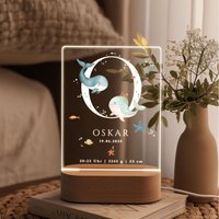 Neugeborenen Baby Geschenk Zur Geburt Wal Nachtlicht Kinderzimmer Jungen Taufe Personalisiert Mit Geburtsdaten Babygeschenk Neugeborenen Baby Geschenk Zur Geburt Wal Nachtlicht Kinderzimmer Jungen Taufe Personalisiert Mit Geburtsdaten Babygeschenk von ArtowerLight