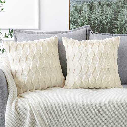 Artscope 2er Set Kurze Wolle Kissenbezüge Weicher Plüsch Luxus Wollsamt Zierkissenbezuge Dekokissen Boho Kissenhülle für Sofa Schlafzimmer Zuhause Dekor Rautenform Creme Beige, 40x40cm von Artscope