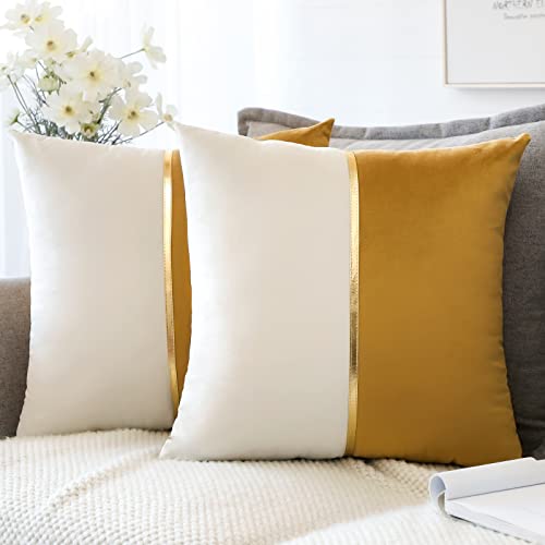 Artscope 2er Set Samt Kissenbezug für Sofa Auto Schlafzimmer Luxuriöser Moderne Minimalist Goldenen Ledernähten Dekokissen Kissenhülle Kissen Fall 45x45cm (Golden und Weiß) von Artscope
