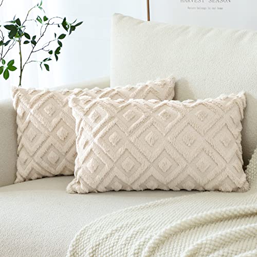 Artscope 2er Set Wolle Kissenbezüge Weicher Plüsch Kurzer Wollsamt Dekokissenbezuge Luxuriöses Sofakissen Boho Kissenhülle für Sofa Schlafzimmer Geometrische Creme Beige, 30x50cm von Artscope