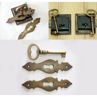 2 Benutzerdefinierte Set Links Rechts Rosette Chippendale Vertikale Schlüsselloch Mit Tastenschloss Und Skeleton Keys Antique Vintage Decor R088 von ArtsofBrass