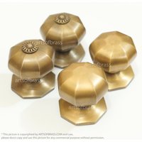 Variante 2 Vintage Retro Traditioneller Bildschirm-Türgriff Aus Massivem Messing Runder Türgriff Zieht von ArtsofBrass