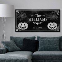 Halloween Familienname Leinwandkunst von ArwenPrints