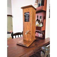 Whisky Spender, Alkohol Holz Geschenke Für Männer, Ihn, Liebhaber Von Whisky, Geschenk Mann, Freund, Hochzeitsgeschenk Whisky Spender, Alkohol Holz Geschenke Für Männer, Ihn, Liebhaber Von Whisky, Geschenk Mann, Freund, Hochzeitsgeschenk von AshminWood