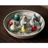 Handgefertigte Miniaturvase, Keramikvase Miniatur, Puppenhaus-Miniaturvase, Miniaturmöbel, Eine Blumenvase, Minivase, Miniaturkunst von AsianAccent