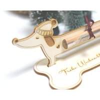 Dackel Lustiges Geldgeschenk Weihnachten Personalisiert Mit Namen Geldscheinhalter Hund Gutschein Verpackung Nikolausgeschenk Nikolaus Dackel Lustiges Geldgeschenk Weihnachten Personalisiert Mit Namen Geldscheinhalter Hund Gutschein Verpackung Nikolausgeschenk Nikolaus von AtelierAskada