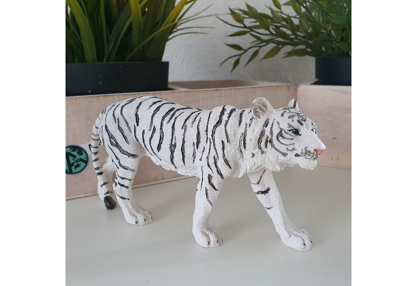 Aspinaworld Dekofigur Weißer Tiger steht und lauft 15 cm lang von Aspinaworld