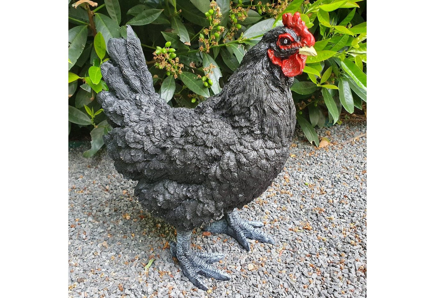 Aspinaworld Gartenfigur schwarze Huhn Figur 34 cm von Aspinaworld