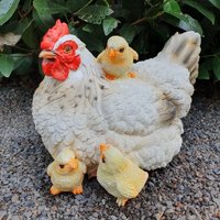 Gartenfigur Sitzende Weiße Huhn Mit Küken Figur 25 cm Gartenfigur Sitzende Weiße Huhn Mit Küken Figur 25 cm von Aspinaworld