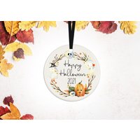 Halloween/Herbst Keramik Hängende Ornament, Deko, Dekoration, Niedliches Andenken, Kürbise, Gespenster, Hokus Pocus von AtNineThirtyTwo